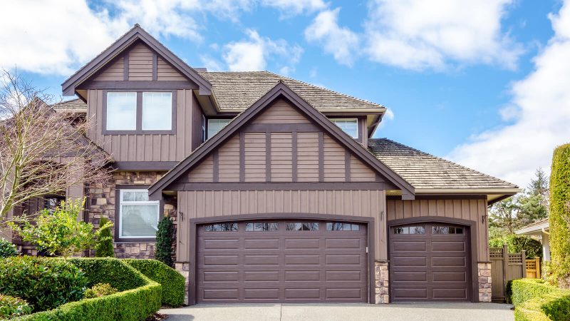 Are you finding the reliable garage door specialist in Hamilton?