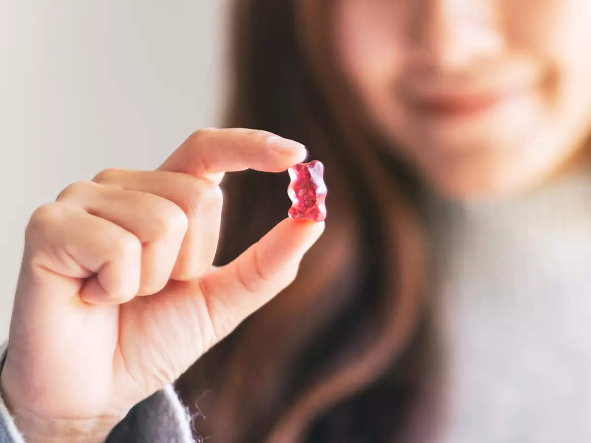 Stressful Thoughts Settle Gradually After Enjoyable Slow Acting THC Gummies